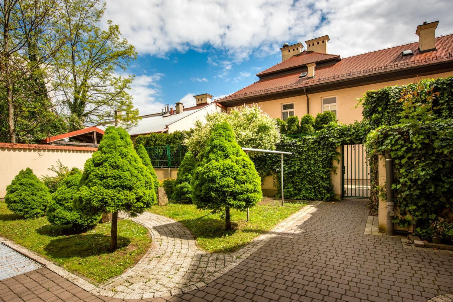 St Florian Apartments Cracovie Extérieur photo